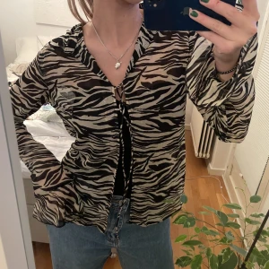 Topp - Storlek 36-38