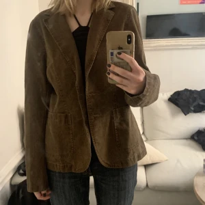 Jeanskavaj - Skitsnygg jeanskavaj som inte kommer till användning!