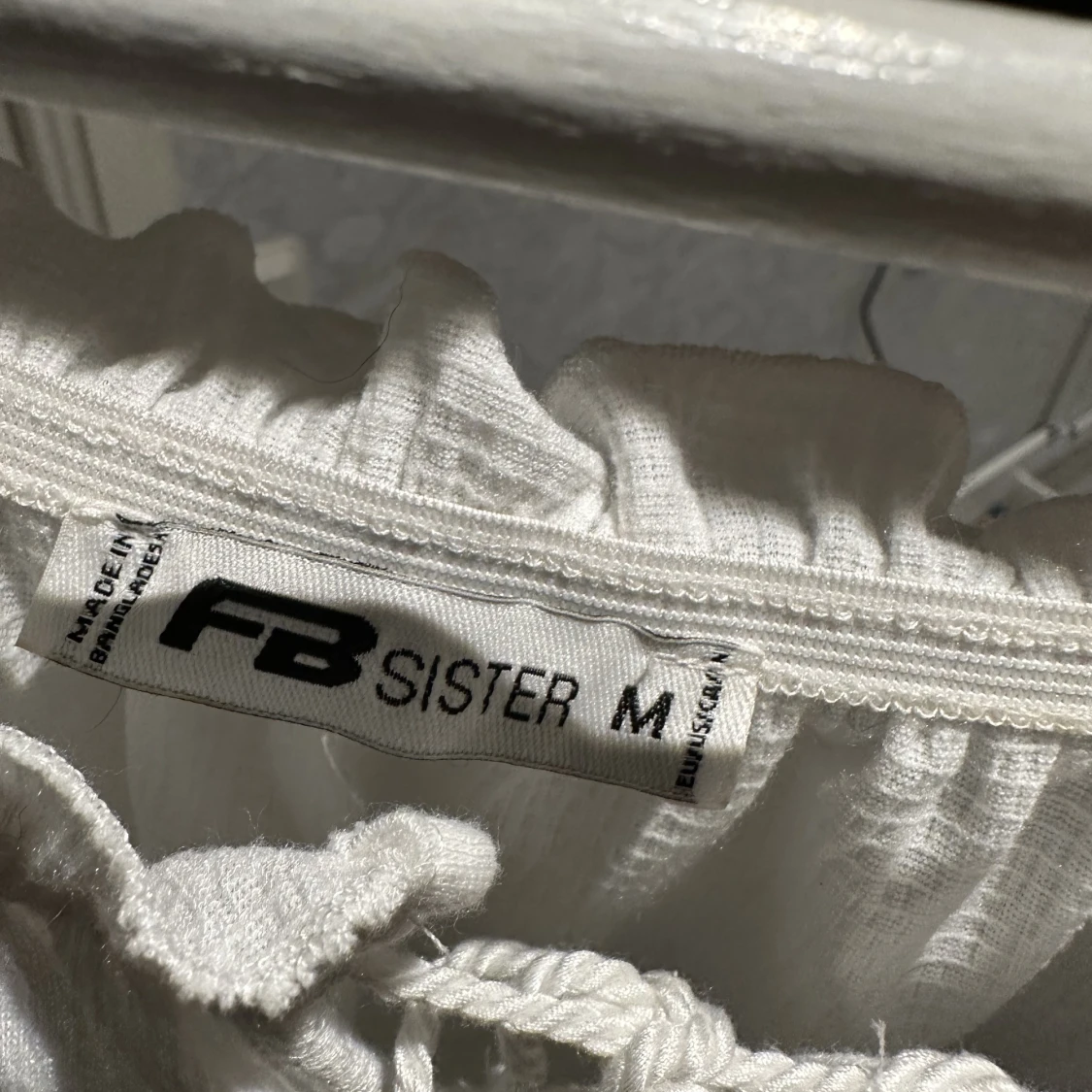 Croppad off-shoulder - 91