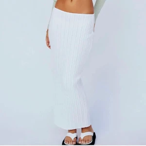 Sndys kjol vit - Den vita sndys kjolen , Storlek xs 