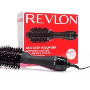Populära Revlon 1 Step volumizer i nyskick! - Köpt från Lyko för 799:- Det är den större modellen, fick en likadan i present så jag har två stycken. Älskar den och förstår varför den är så populär!  Skickar endast spårbart  Info om produkten:  Ett 2-i-1-stylingverktyg som ger resultat!