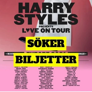Söker biljetter  - Hej jag söker TVÅ biljetter till harry styles konsert 29juni.  Spelar ingen roll på plats.  Köper mellan 1000-2000❤️ Skriv gärna om ni har🙏🏻❤️
