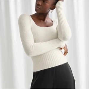 & Other Stories - Stickad tröja från & other stories<3