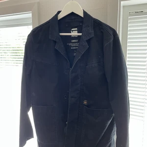 Overshirts  - 3 otroligt fina overshirts säljes för att de är för små för mig. 