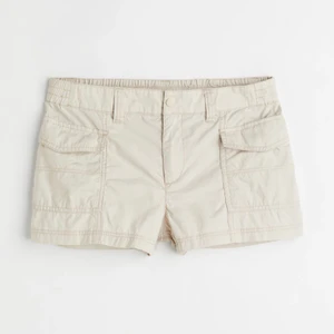 Cargo shorts - Cargoshorts från hm som är slutsålda!💕