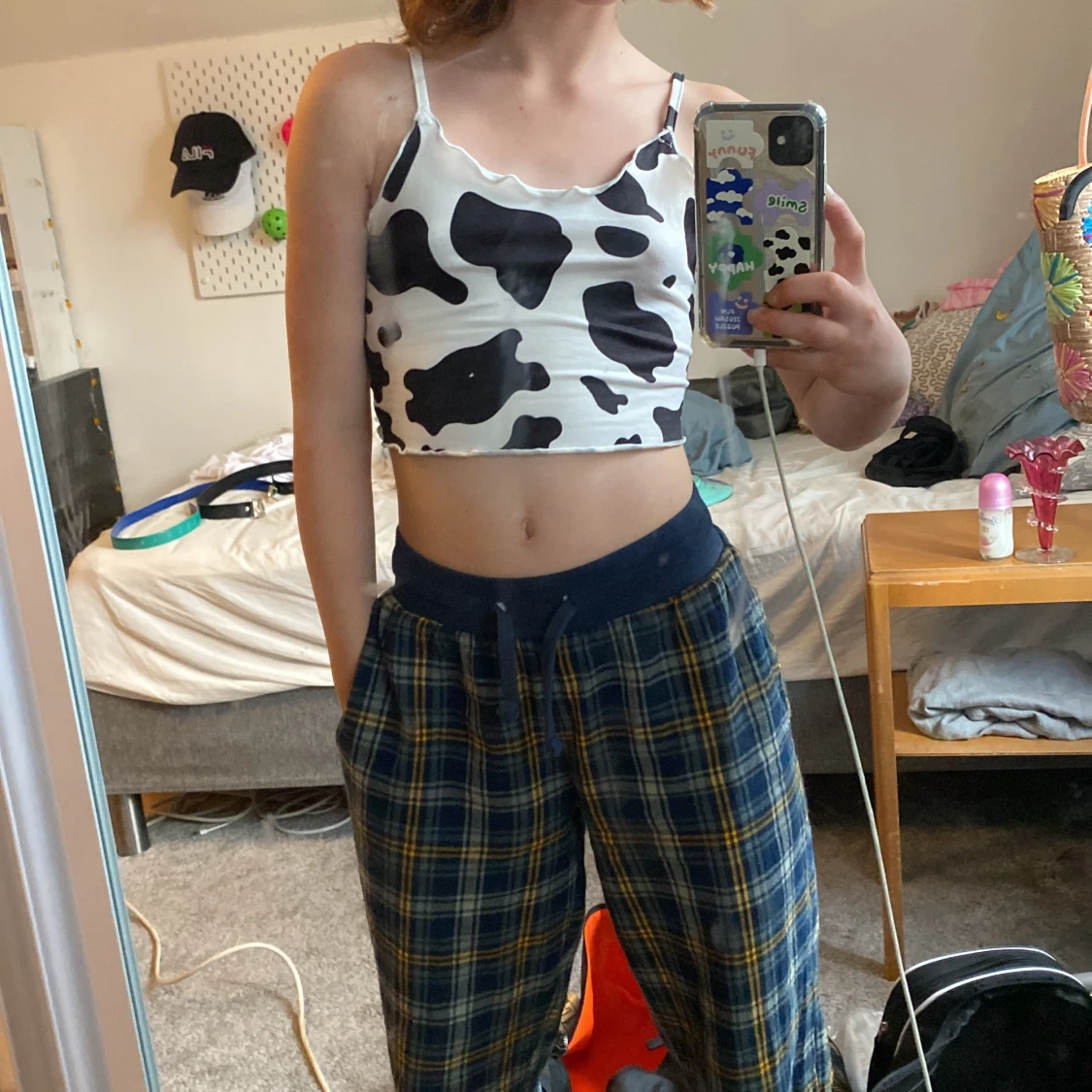 Magtröja med ko mönster och i st 10-11 så 146? - 91