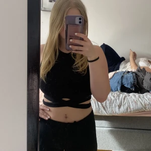 Festtopp - Festtopp i storlek S från Bershka 