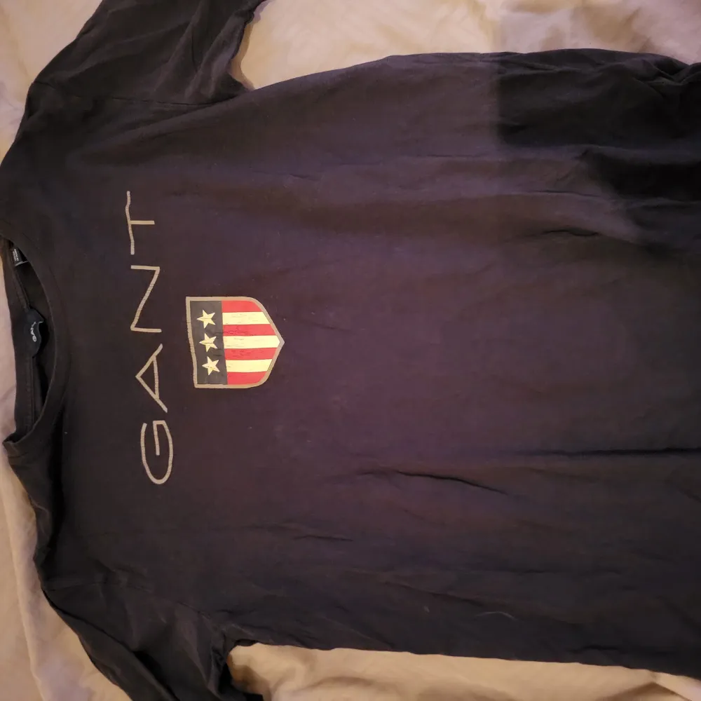 Schysst gant t shirt, skick 8/10. T-shirts.