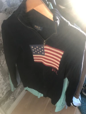 Ralph lauren half zip - Raffe half zip—bra skick knappt använd—cond 8/10–storlek 14/16 L i barnstorkek