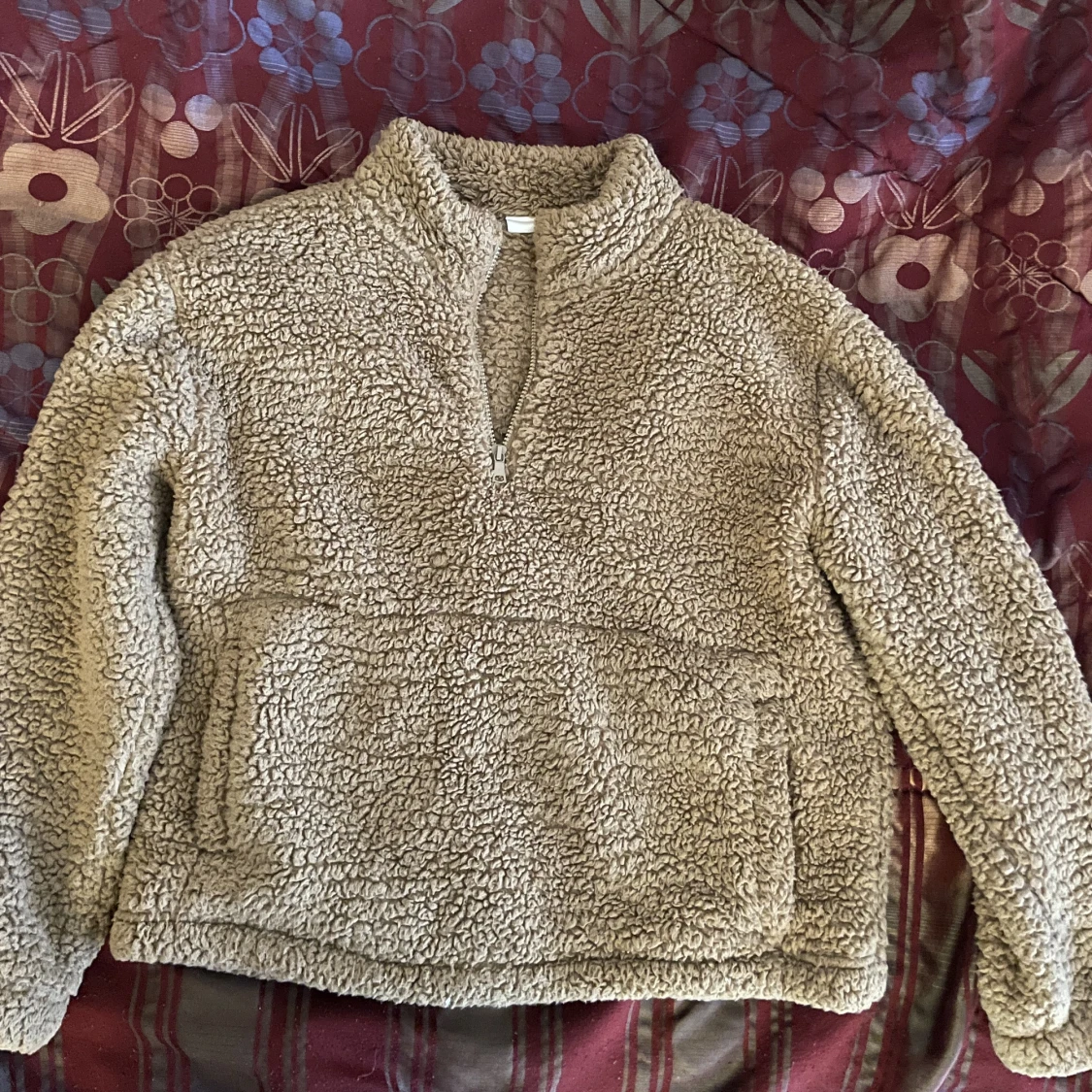 Fluffig tjocktröja - 91