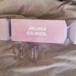Ariana Grande gift set  - Säljer mitt Ariana grande gift set för att det inte används , Innehåller en mini Ari parfym , mini R.E.M parfym och en Sweet like candy men den är redan såld ! säljer för 100 kr +frakt 
