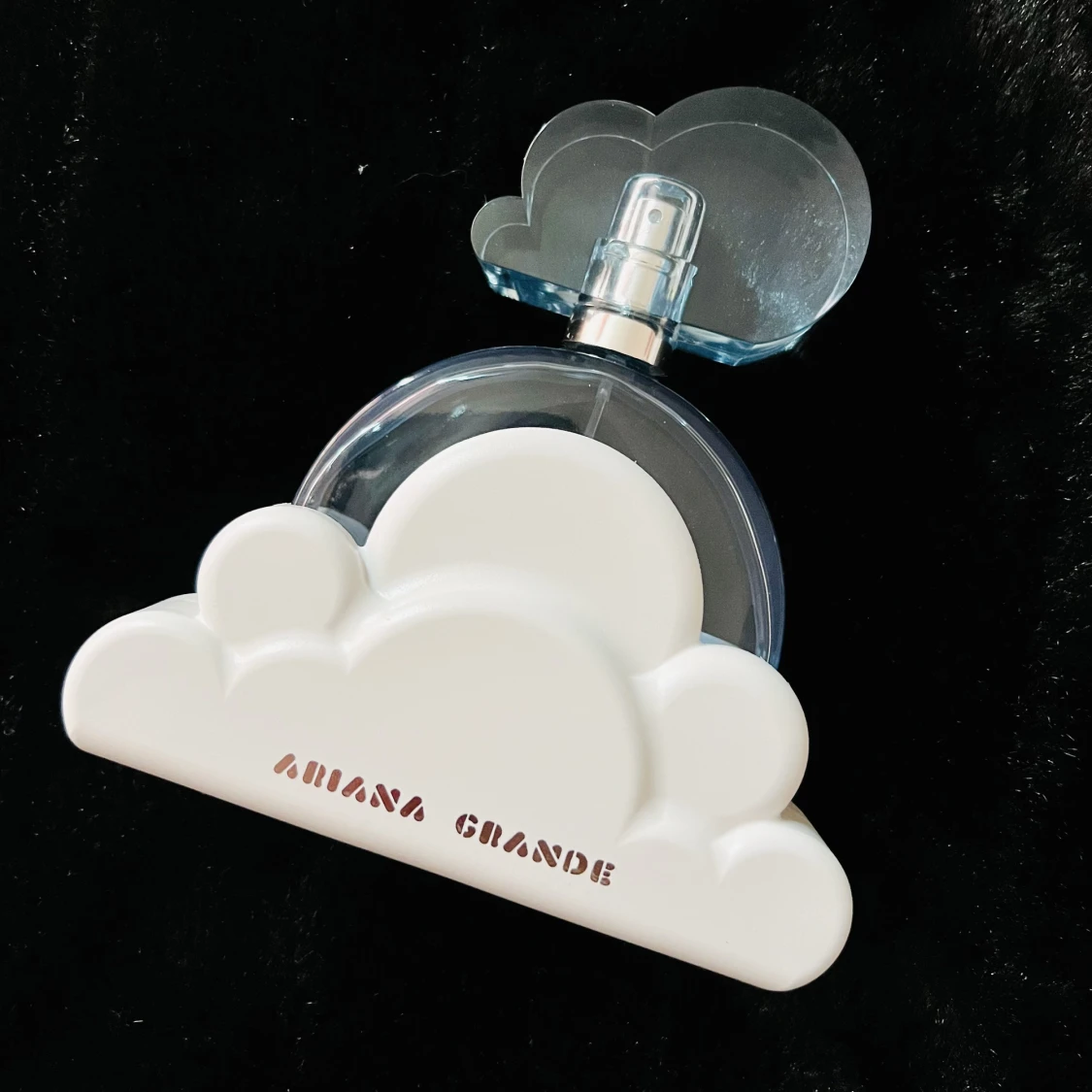 Ariana Grande Cloud