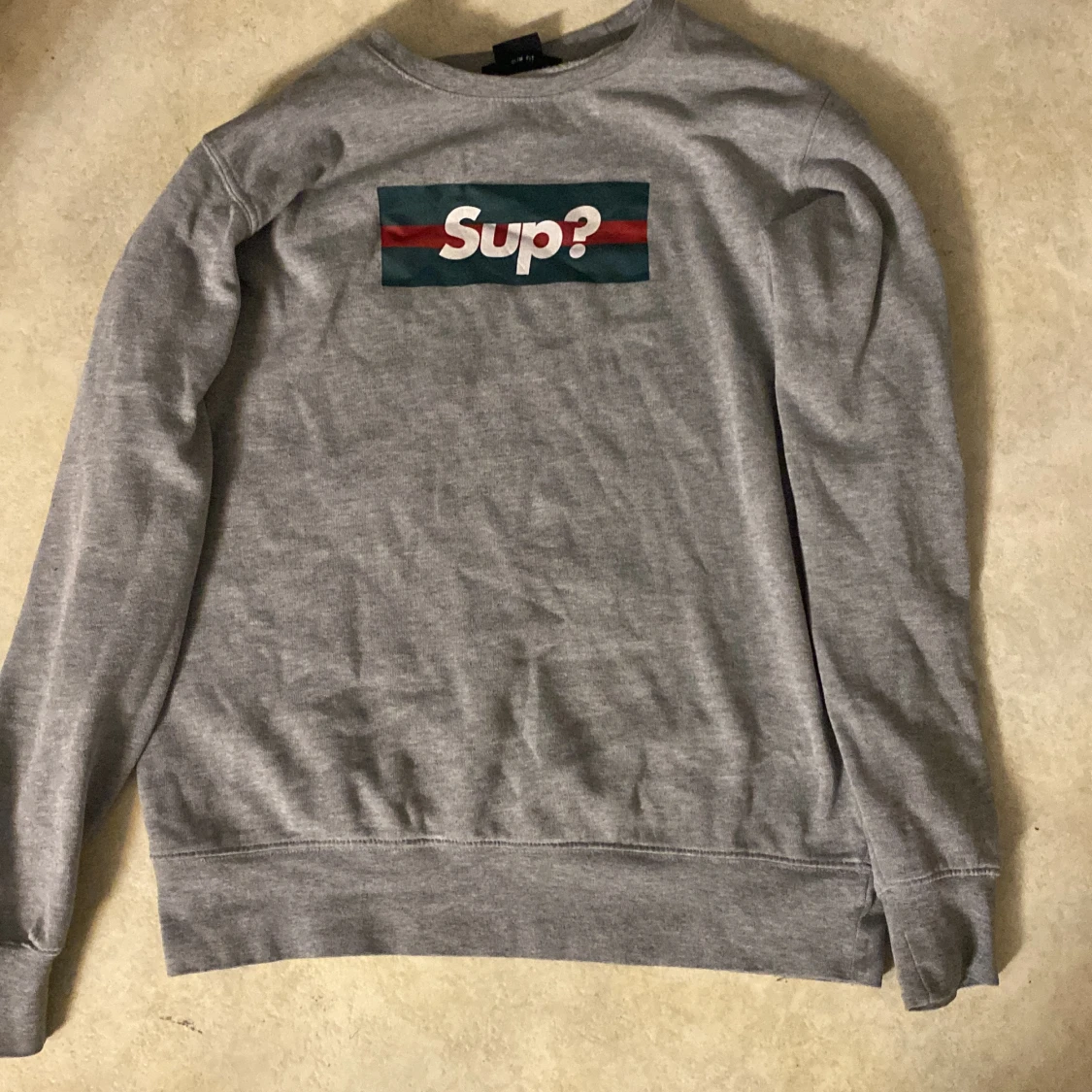 Sweatshirt 