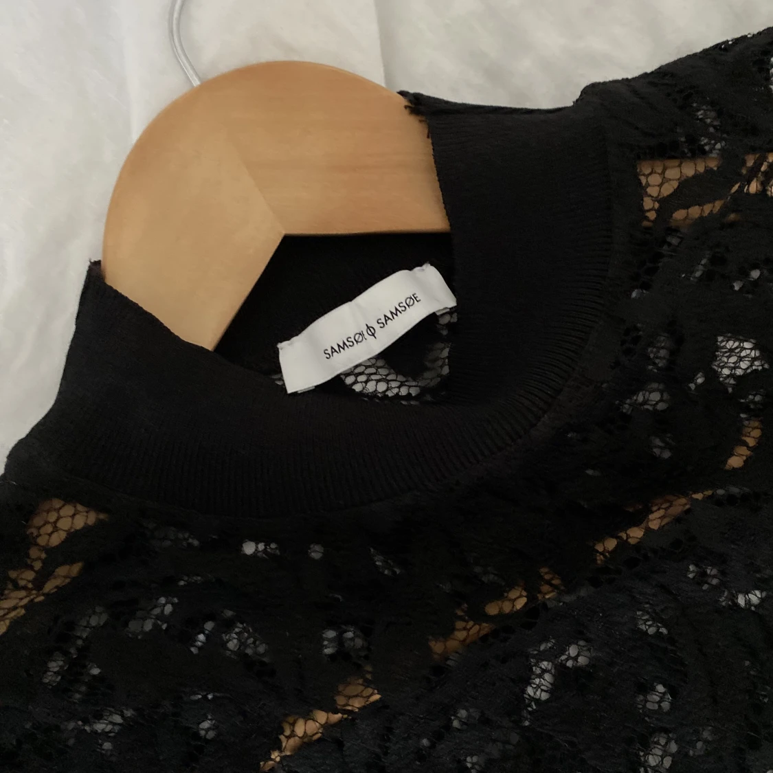 SAMSØE - blus i spets