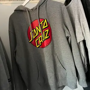 En ny santa Cruz hoodie