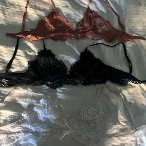 Bralettes  - Från nakd, säljer alla för 100🥰