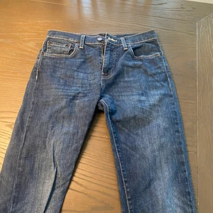Levis jeans - Levis jeans storlek 30/32, modell 512, bra skick 
