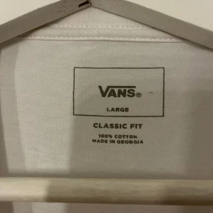 Vit vans  - Vit vans tröja, typ aldrig använd 