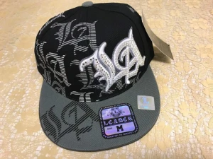 LA Broderi Kepsar  - Vuxen stlk 