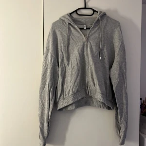 Luvtröja - Kort luvtröja, bra skick