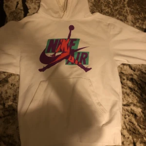 Nike air vit  - Svår att hitta använd få gånger och är i bra skick