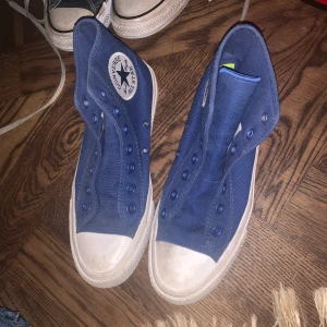 converse - converse som saknar skosnöre tyvärr 💖