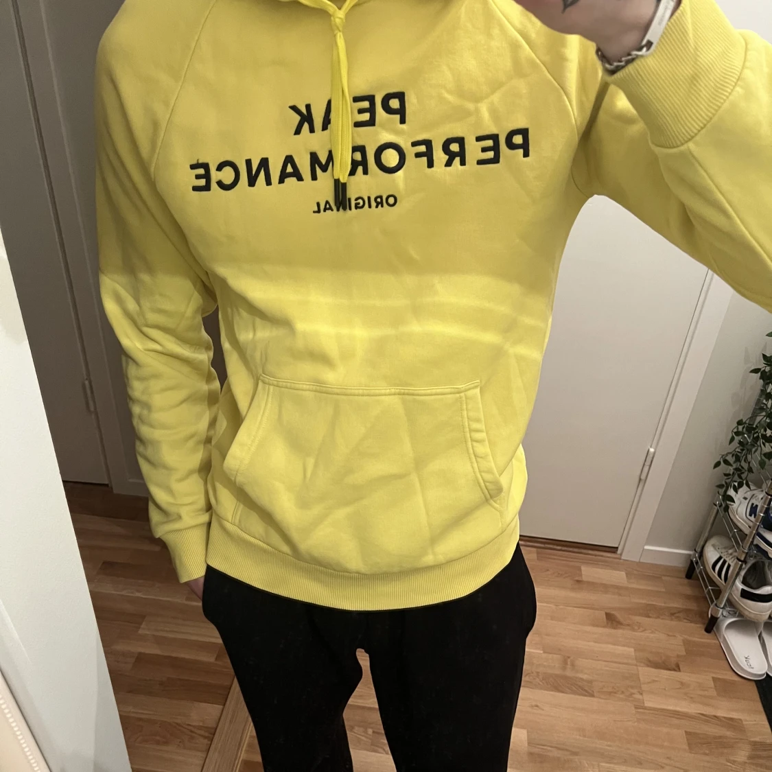 Peak performance hoodie