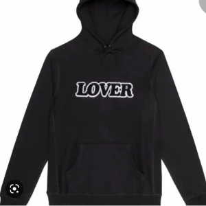 Hoodie  - Säljer min Bianca chandon lover hoodie bra skick, nypris ca 2200