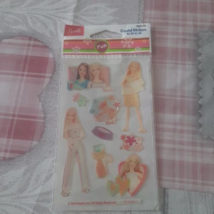 Barbie klistermärken - De är oöppnade. 