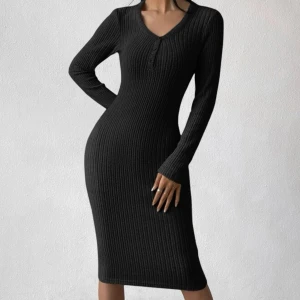 klänning - supermjuk klänning från shein i storlek M, aldrig använd då den inte passade💕