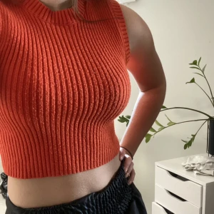 Topp - Snygg topp från Zara! Strl M men passar även mindre💙