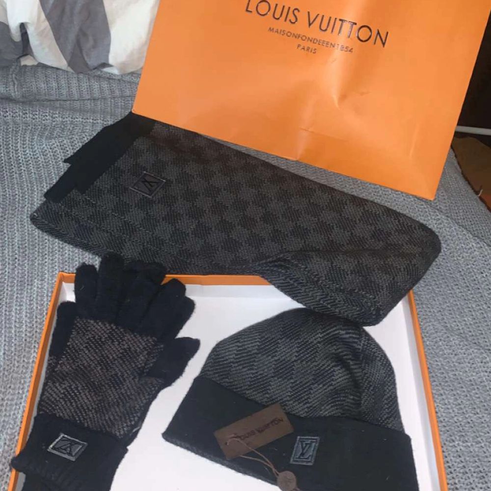 Svart LV handskar - Louis Vuitton