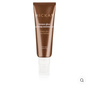 Hickap bronze glow priming moisturizer - Endast testad, säljer då jag inte har någon användning av den.  Nypris: 299kr. Pris kan diskuteras 🥰 