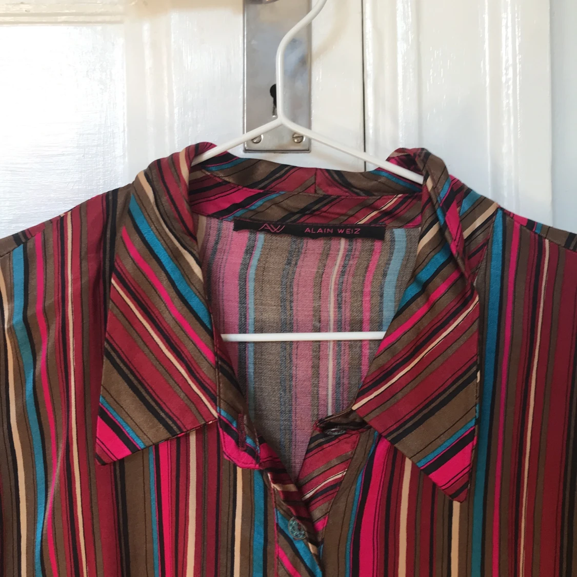 Färgglad skjorta  - 90