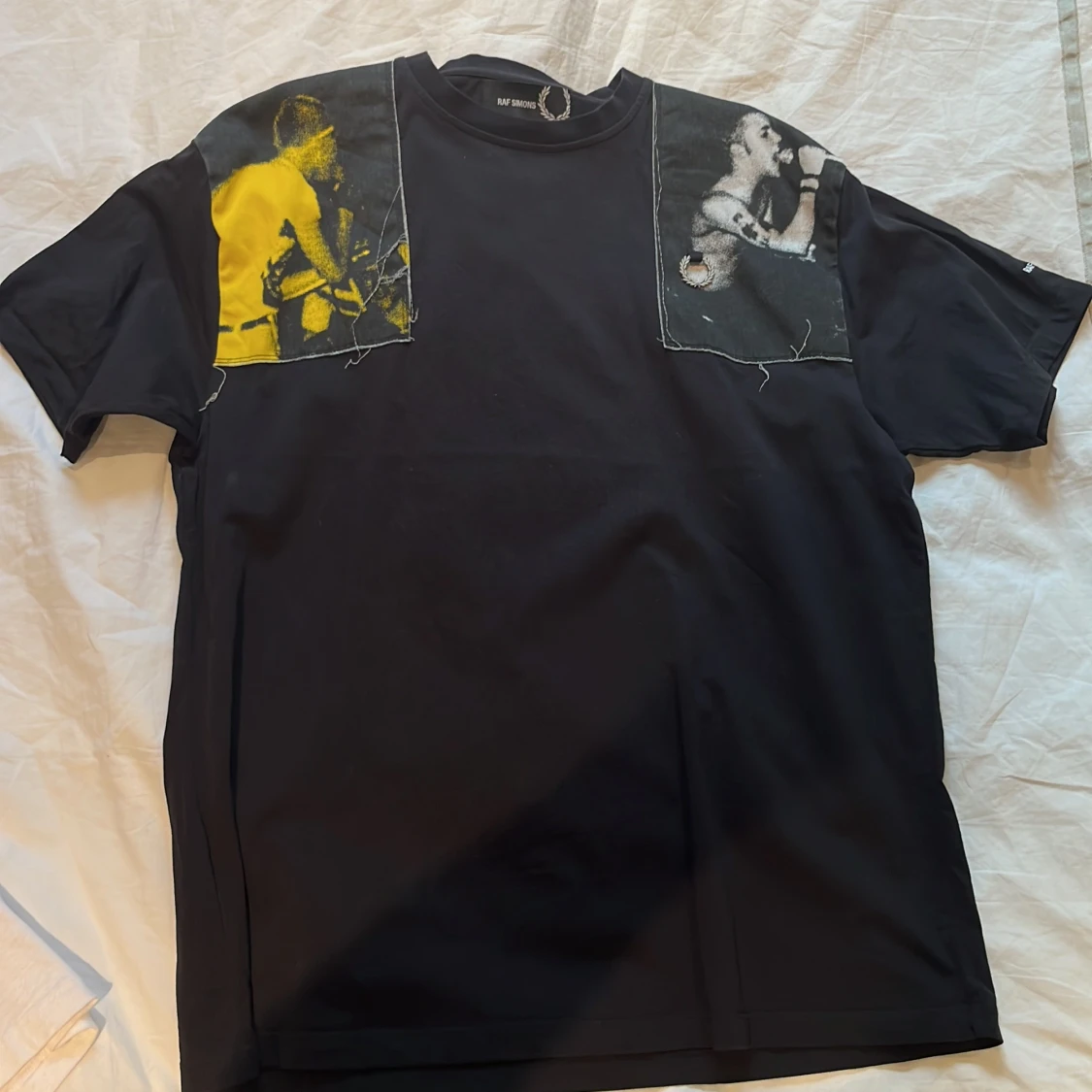 Raf Simons svart T-shirt