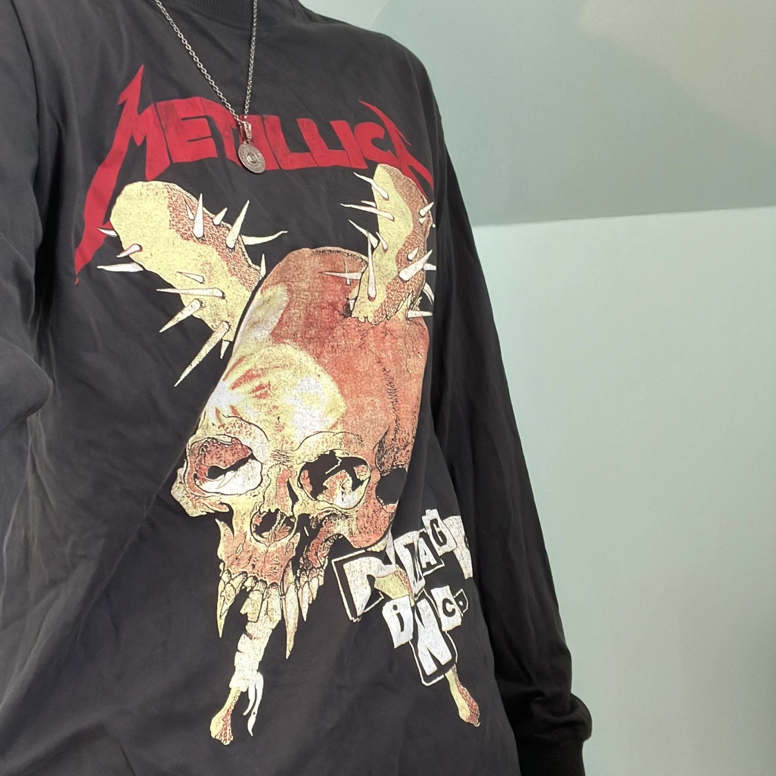 Svart långarmad Metallica tröja
