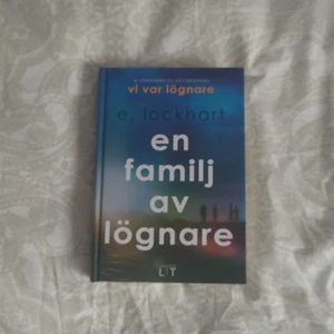 En familj av lögnare  - Del två av "vi var lögnare" Helt ny Ordinare pris 149 kr Skriv vid intresse❣️