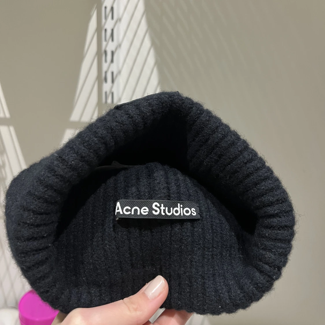 Acne mössa svart - 90