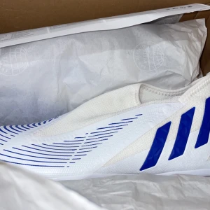 Fotboll skor - Adidas fotbollsskor