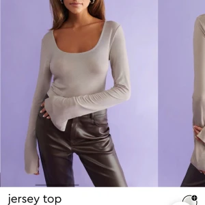 Gina topp  - Säljer denna populära gina toppen som är slutsåld i nästan alla storlekar!! Knappt använd