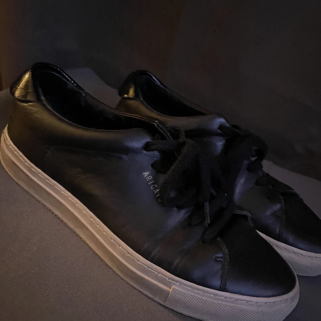 Axel arigato sneakers 