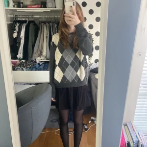 Brandy tröja - Stickad tröja från brandy melville💕 jätte fint skick! Oversized