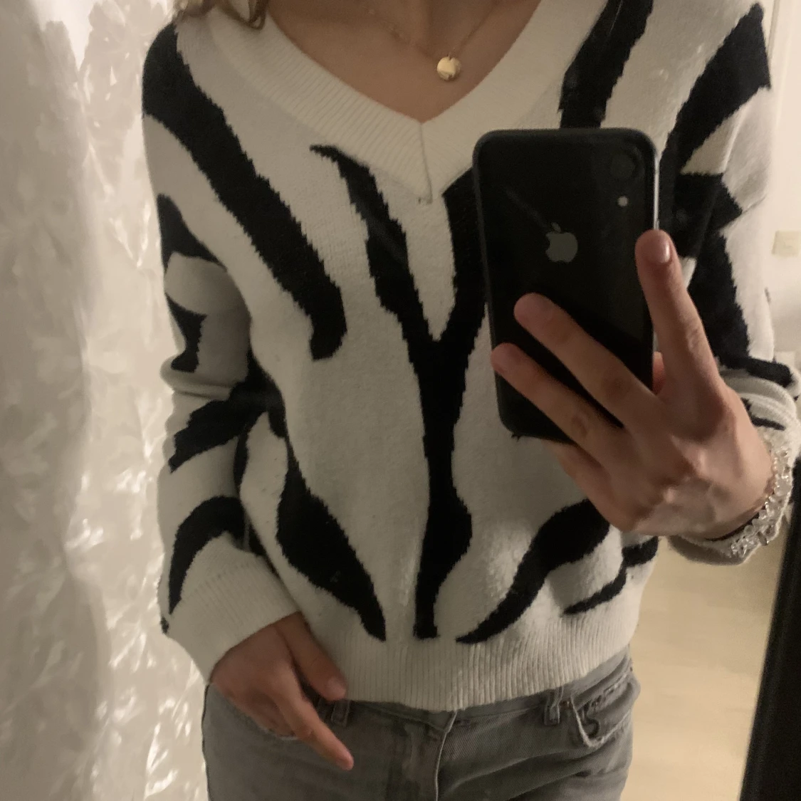 Vit svart randig tröja  - 90