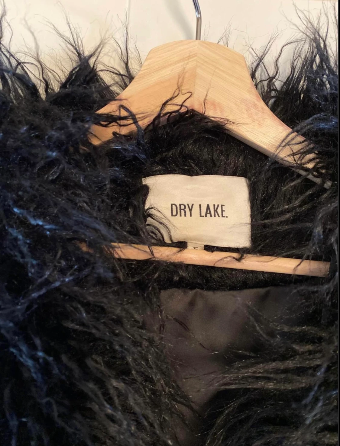 Väst i fejkpäls från Dry lake - 90