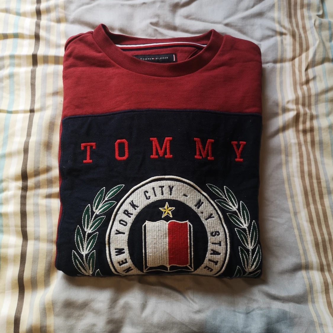 Tommy Hilfiger  - 91