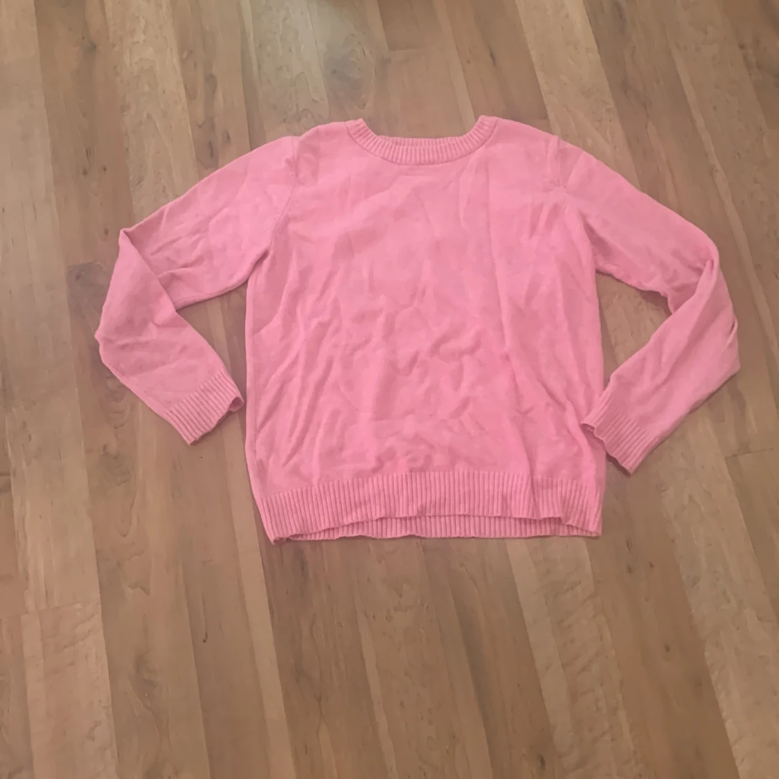 Rosa stickad tröja från Vila 