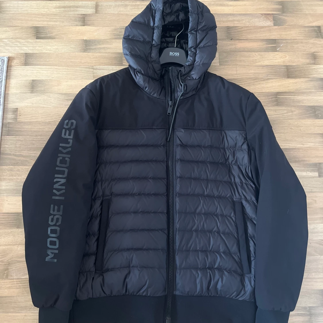 Moose knuckles  - 90