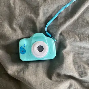 Kamera blå, 70kr