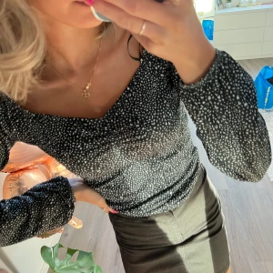 Body från bikbok  - En helt ny body från bikbok. Storlek xs. Pris 50kr🌸