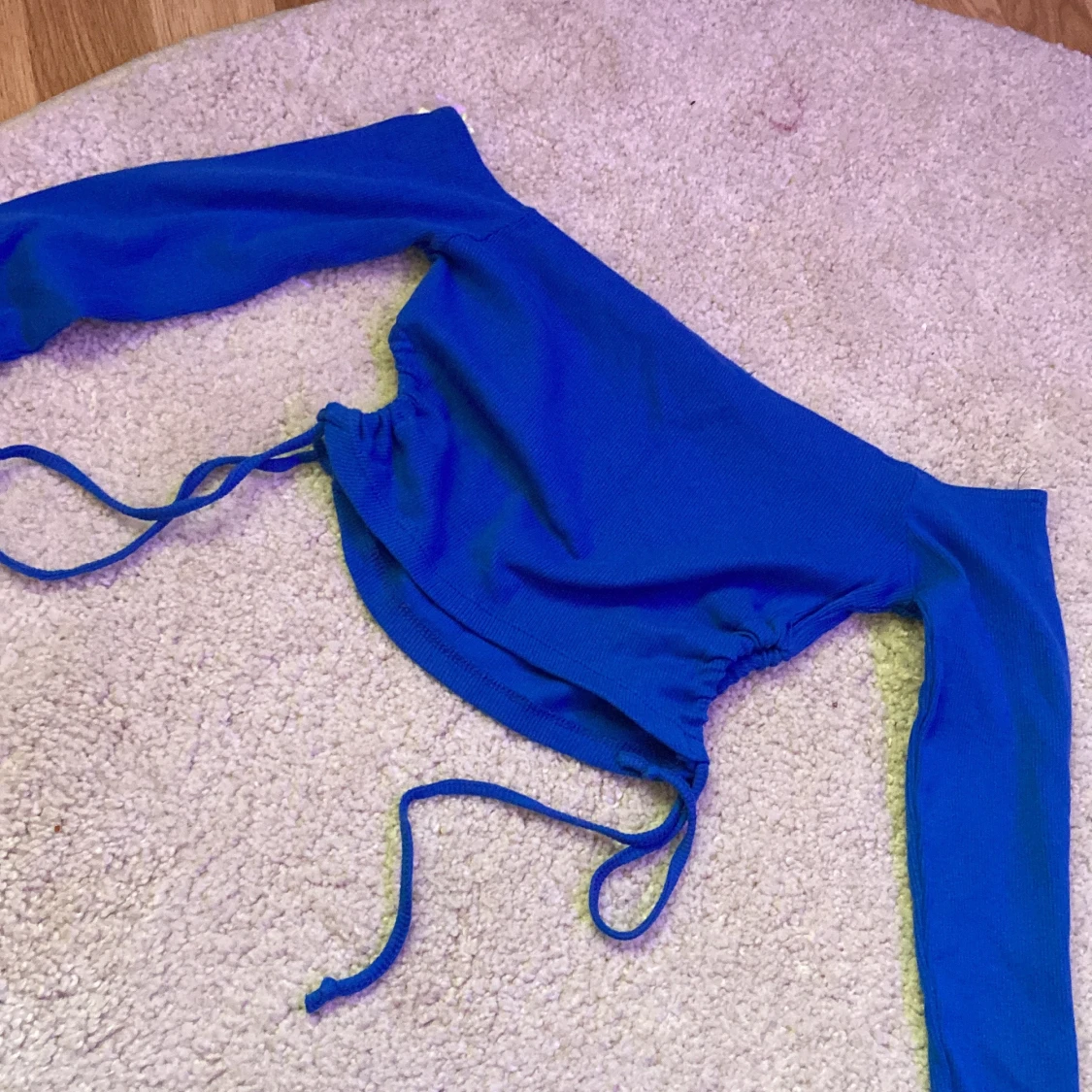Blå tröja - 91
